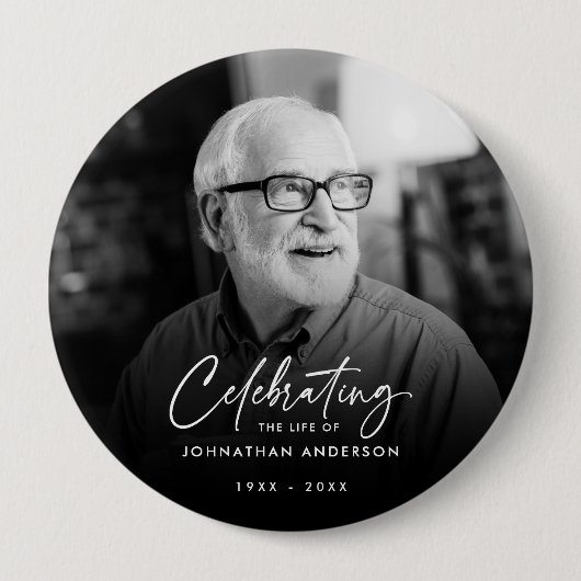 愛祝する人の生涯 缶バッジ (正面)