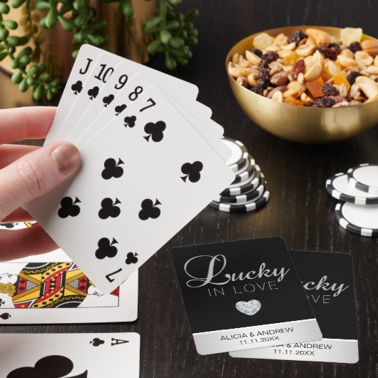 愛結婚式の引き出物のパーソナライズな銀製の幸運 トランプ (インサイチュ)