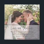 愛結婚感謝の写真ありがとう マグネット<br><div class="desc">愛と感謝結婚の情感謝してい報は、あなたの結婚式の日の写真とお気に入りのあなたのメッセージと名前と磁石。</div>
