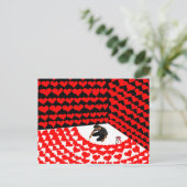 愛絵を描の赤いハートと共に隅に身を置く ポストカード (スタンド正面)