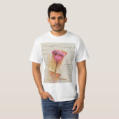 愛読者の贈り物 Tシャツ (正面フル)