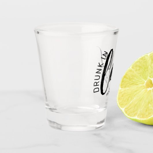 愛飲バチェロレッテに恵まパーソナライズされたれ ショットグラス (左)
