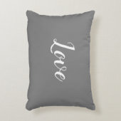 "愛"と書かれたグレー＆ホワイトのアクセントピロー アクセントクッション (正面(垂直))
