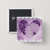 "愛"はボタンに常に勝ちます 缶バッジ (正面&裏面)