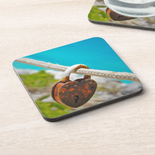 愛 コースター (左側)