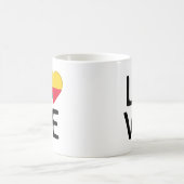 愛 – ベナン国旗 コーヒーマグカップ (中央)