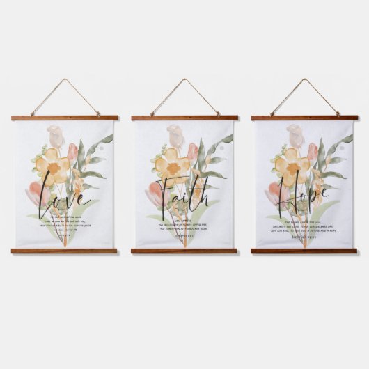 愛・信仰・希望 吊り下げ型タペストリー (トリプル)