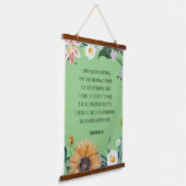 愛、1コリント13:4、 吊り下げ型タペストリー (傾斜あり)