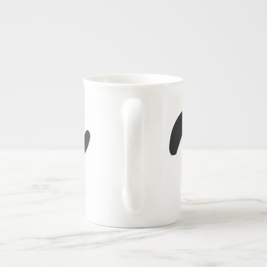 愛Panda®の骨灰磁器のマグ ボーンチャイナマグカップ (裏面)