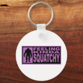 感じのKinda Squatchy - Finding Bigfoot Purple キーホルダー (正面)