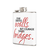 感動の名言が勇気の橋を架ける フラスク (左)