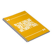 感動的で、やる気を起こさせるな引用文 ノートブック (右側)