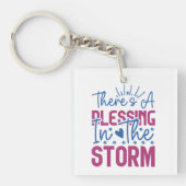 感動的なデザイン「嵐の中にも祝福がある」 キーホルダー (正面)