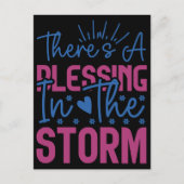 感動的なデザイン「嵐の中にも祝福がある」 ポストカード (正面)