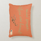 感動的な枕-愛 アクセントクッション (正面(垂直))