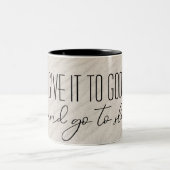 感動的引用文オンビーチ砂 ツートーンマグカップ (中央)