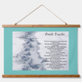 感動的引用文フレッシュトラック 吊り下げ型タペストリー (正面)