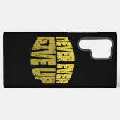 感動的引用文 – 決してアップ与えしない SAMSUNG GALAXYケース (裏面横)