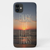 感動的楽しむ引用文 Case-Mate iPhoneケース (裏面)