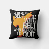 感動的武術アーツブラックベルトファイター クッション (裏面)