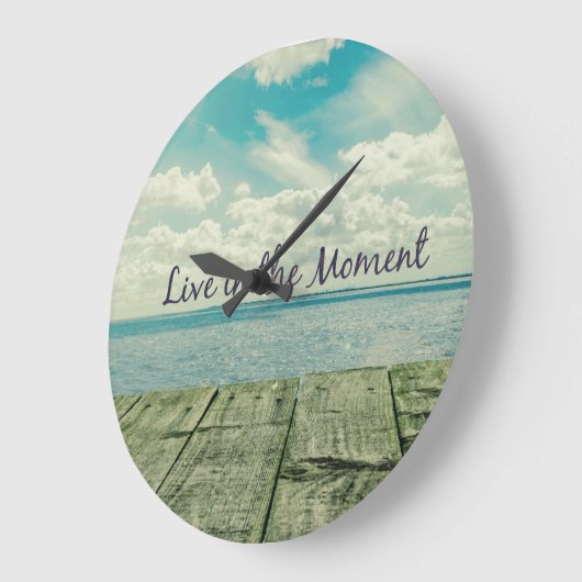 感動的Live in the Moment引用文 ラージ壁時計 (傾斜)