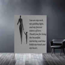 感情的な絆：母と子の木炭のスケッチ