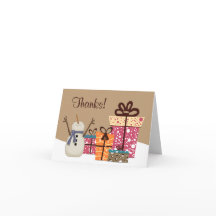 感謝してい!雪の中のかわいい雪だるまに贈り物をする冬