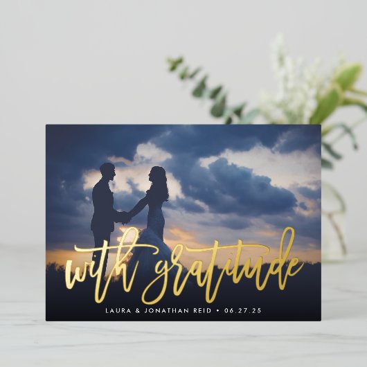 感謝して |ゴールドフォイル結婚ズサンキューカード 箔招待状 (立ち正面)