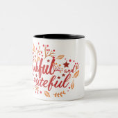 感謝し感謝する ツートーンマグカップ (正面右)