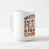 感謝と平和のマグカップ – カスタマイズ可能 コーヒーマグカップ (正面左)