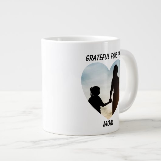 感謝のアグラデチダ二カ国語母の日ハート ジャンボコーヒーマグカップ (正面右)