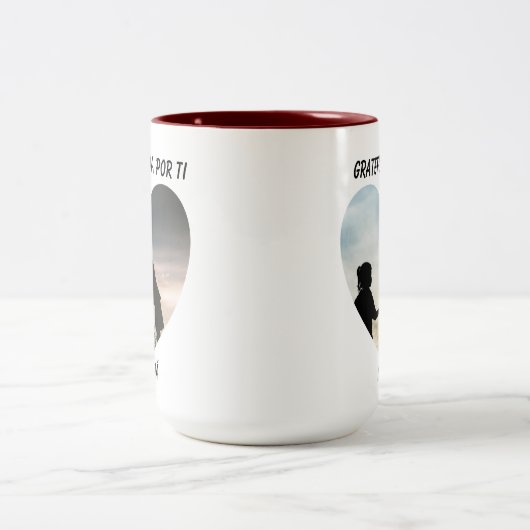 感謝のアグラデチダ二カ国語母の日ハート ツートーンマグカップ (中央)