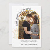 感謝のハートで金ゴールドアーチ写真グレー金ゴールド 案内状 (正面)