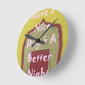 感謝の天気の良い日そしてよりよい夜を過して下さい ラウンド壁時計 (傾斜)