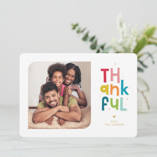 感謝の家族の写真の明モダンるいカラフル 案内状 (スタンド正面)