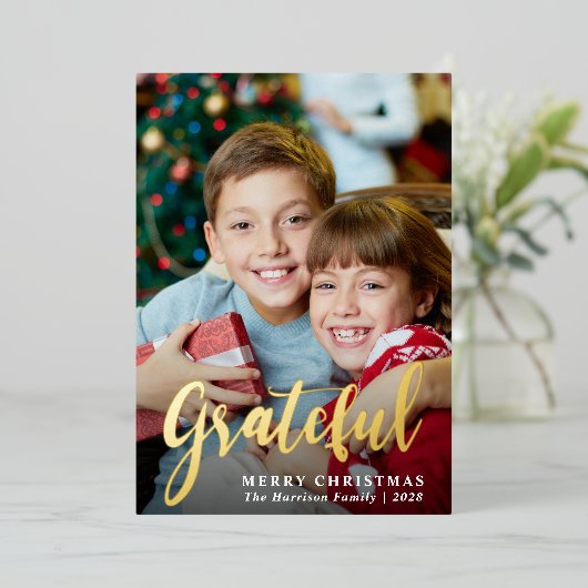 感謝の家族の写真メリークリスマス 箔シーズンカード (立ち正面)