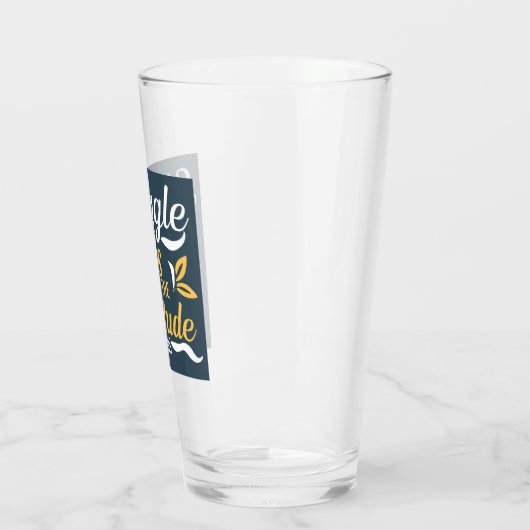 感謝の念が始まると争いが終わる タンブラーグラス (左)