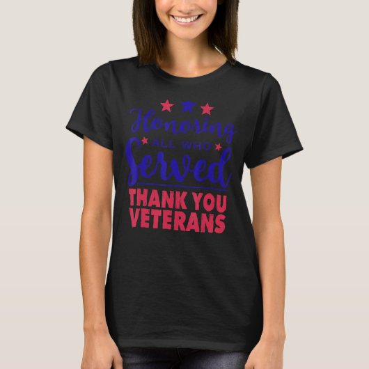 感謝の日を務めた全ての人々を称える退役軍人 Tシャツ (正面)