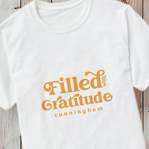 感謝の気持ちでいっぱいのヴィンテージ感謝祭の家族 Tシャツ