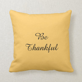 感謝の気持ちを抱く クッション