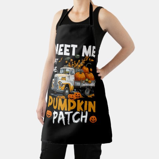 感謝祭のカボチャでいっぱいのトラックがポンプで私に会う エプロン (インサイチュ)