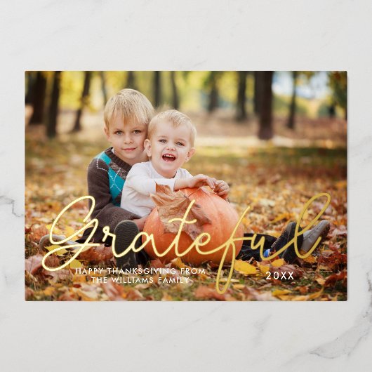 感謝祭の家族の写真 箔シーズンカード (正面)