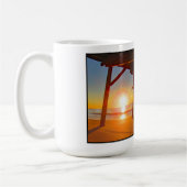 感謝祭の日の出でボーグインレットピアマグ コーヒーマグカップ (左)