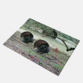 感謝祭の日野生の七面鳥が野原に ドアマット (アングル)