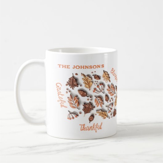 感謝祭の膨らんだ紅葉ファミリー名 コーヒーマグカップ (左)