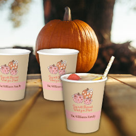 感謝祭ディナーを植えたものを収穫する 紙コップ