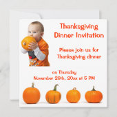 感謝祭ディナー招待状ベビーとカボチャ 招待状 (正面)