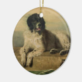 慈悲深い社会の顕著なメンバー セラミックオーナメント (左)