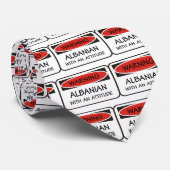 態度のアルバニア語 ネクタイ (ロール)