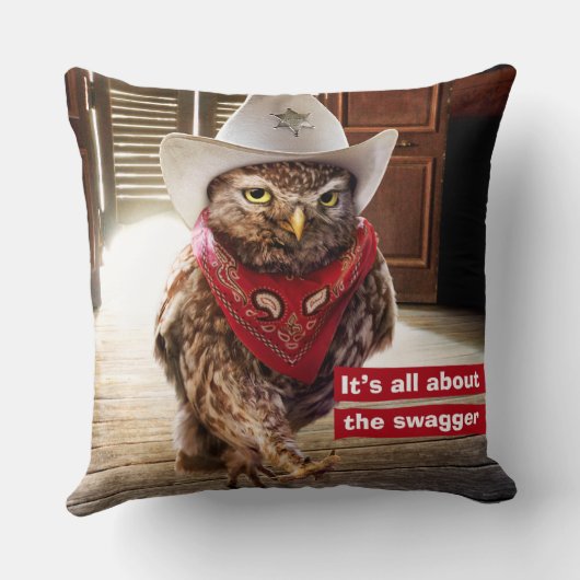 態度及び濶歩の堅い西部の保安官のフクロウ クッション (裏面)